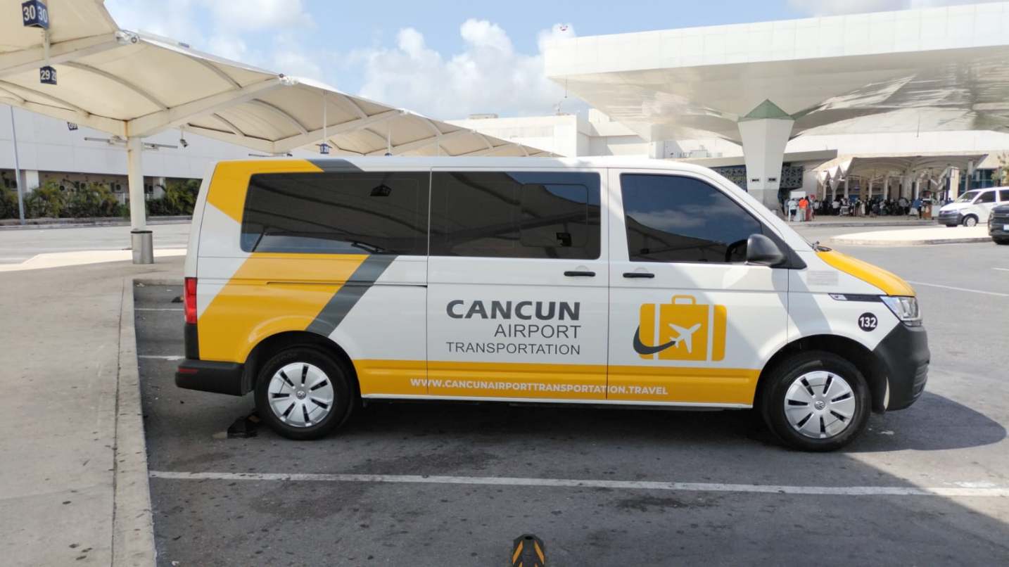 Cancun Airport Transportation 3